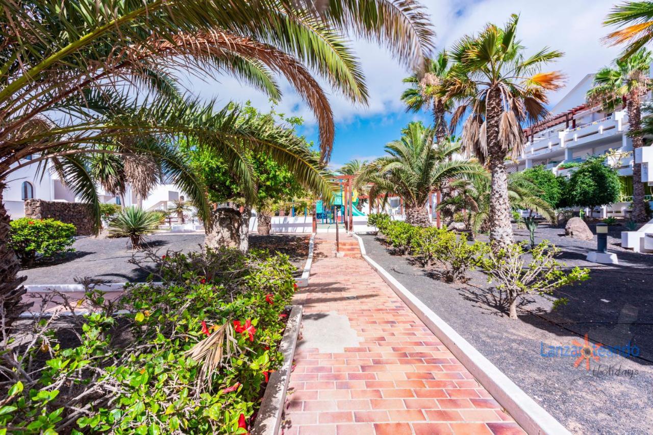 Vivienda Vacacional Sunny - Duplex Apartment 2Beds 2 Baths Costa Teguise Ngoại thất bức ảnh